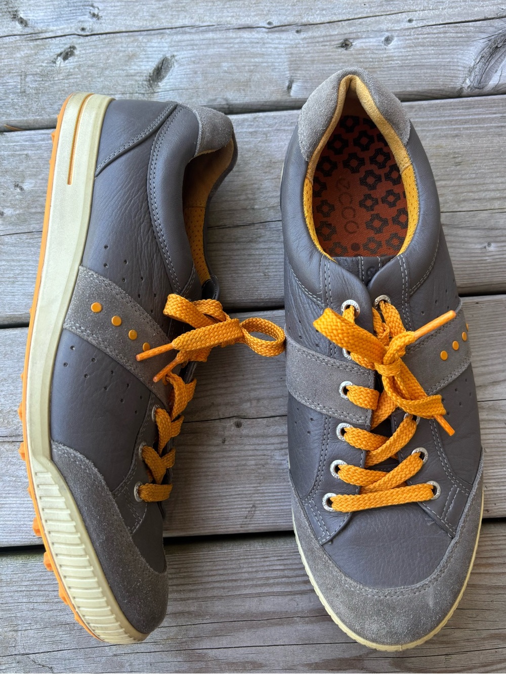 Size 44 Men's 10 Ecco Leather Golf Shoes Grey Orange Sneakers Soft Spikes